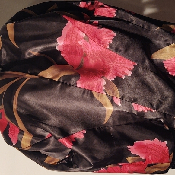 W.D.N.Y Black Velvet Blazer with Floral Ribbon Embroidery Sz 10 - Picture 13 of 13